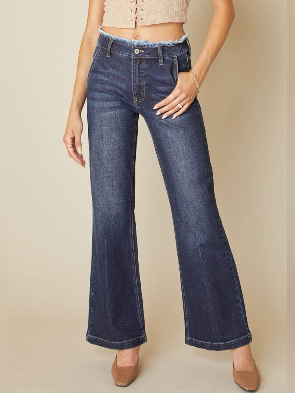 KanCan Makayla High Rise Flare Leg Frayed Waistband Jeans Womens Size 31